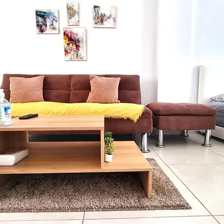 Stylish Studio - 2 Minutes From Kastella Beach Larnaca Exterior photo