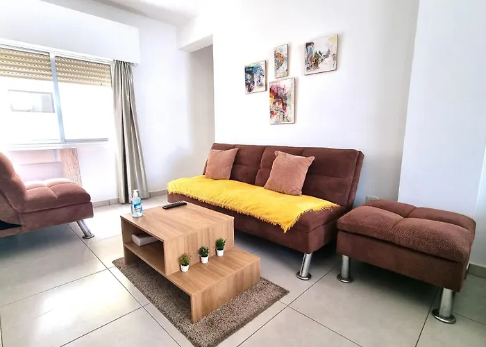 Stylish Studio - 2 Minutes From Kastella Beach